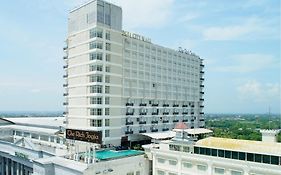 The Rich Jogja Hotel